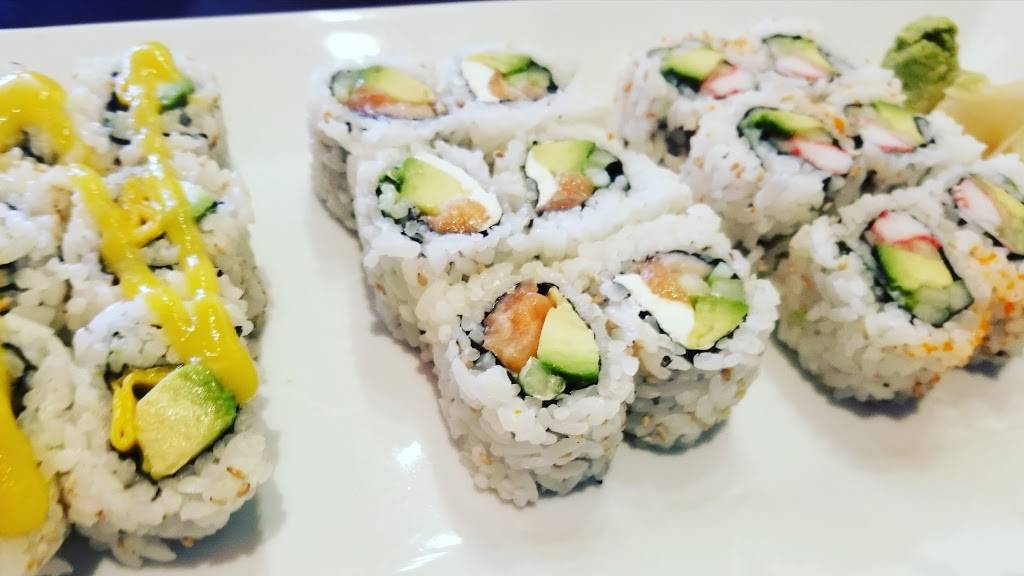 Sakura Sushi | restaurant | 2029 Lynnhaven Pkwy, Virginia Beach, VA 23456, USA | 7574163551 OR +1 757-416-3551