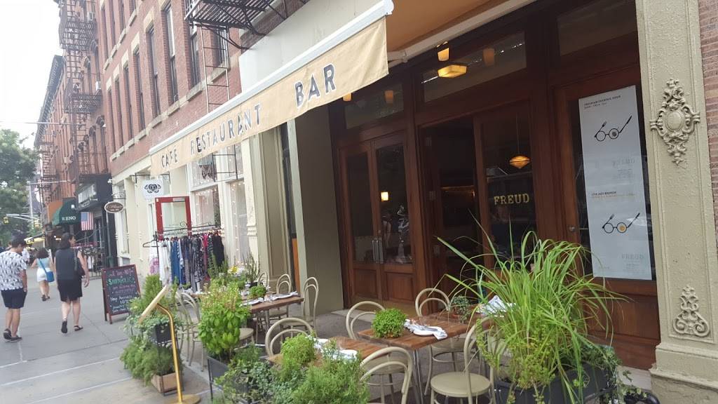 Bar Freud | restaurant | 506 LaGuardia Pl, New York, NY 10012, USA | 2127770327 OR +1 212-777-0327