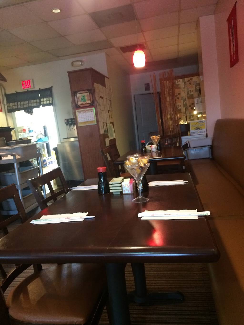 Little Tokyo Restaurant | restaurant | 18020 TX-105 #600, Montgomery, TX 77356, USA | 9365824876 OR +1 936-582-4876