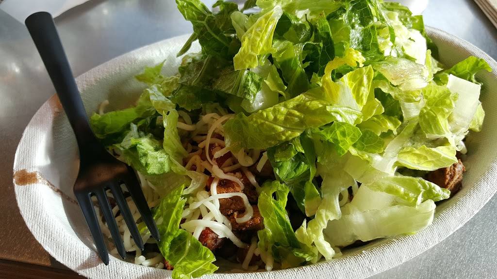 Chipotle Mexican Grill | restaurant | 515 SE Everett Mall Way, Everett, WA 98208, USA | 4252657915 OR +1 425-265-7915