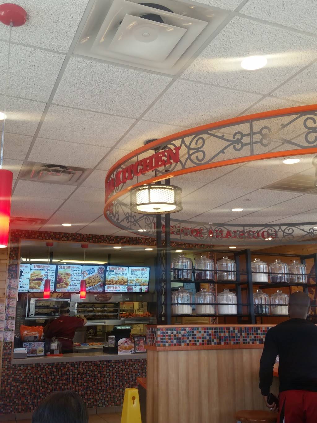 Popeyes Louisiana Kitchen | restaurant | 9085 Middleford Rd, Seaford, DE 19973, USA | 3026294150 OR +1 302-629-4150