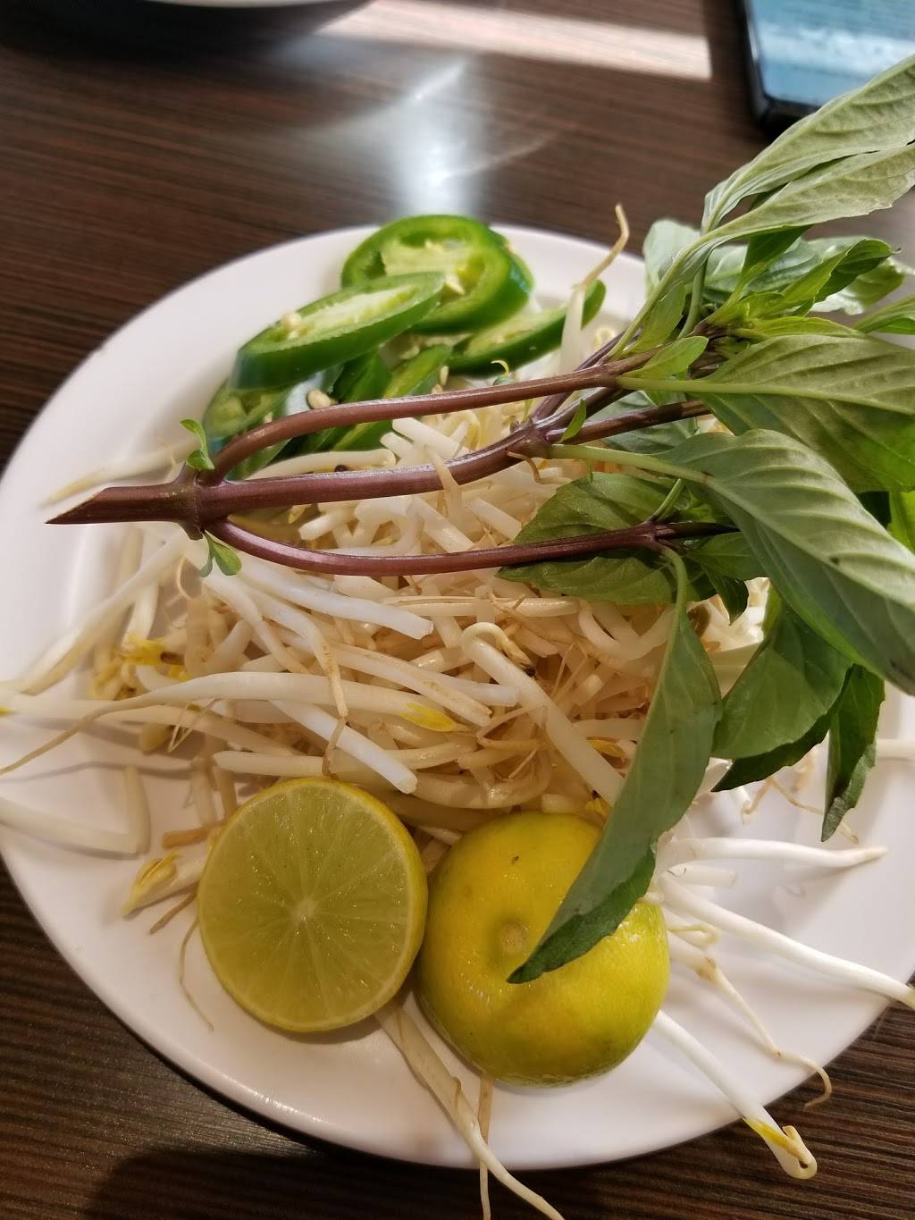 Blue Lotus Vietnamese Cuisine | restaurant | 21705 S Main St, Carson, CA 90745, USA | 3105189538 OR +1 310-518-9538