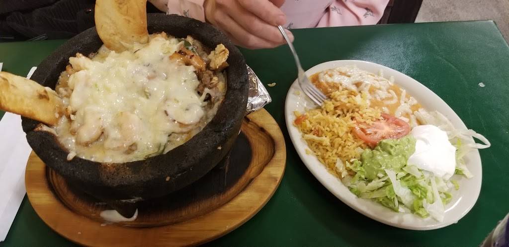 Los Arcos Mexican Restaurant | restaurant | 204 N Main St, Bristow, OK 74010, USA | 9183673300 OR +1 918-367-3300