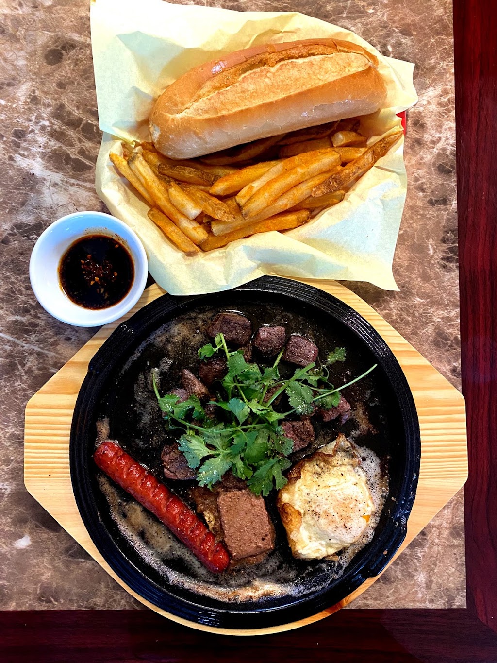 ANNA PHO RESTAURANT | restaurant | 757 S 38th St, Tacoma, WA 98418, USA | 2534726153 OR +1 253-472-6153