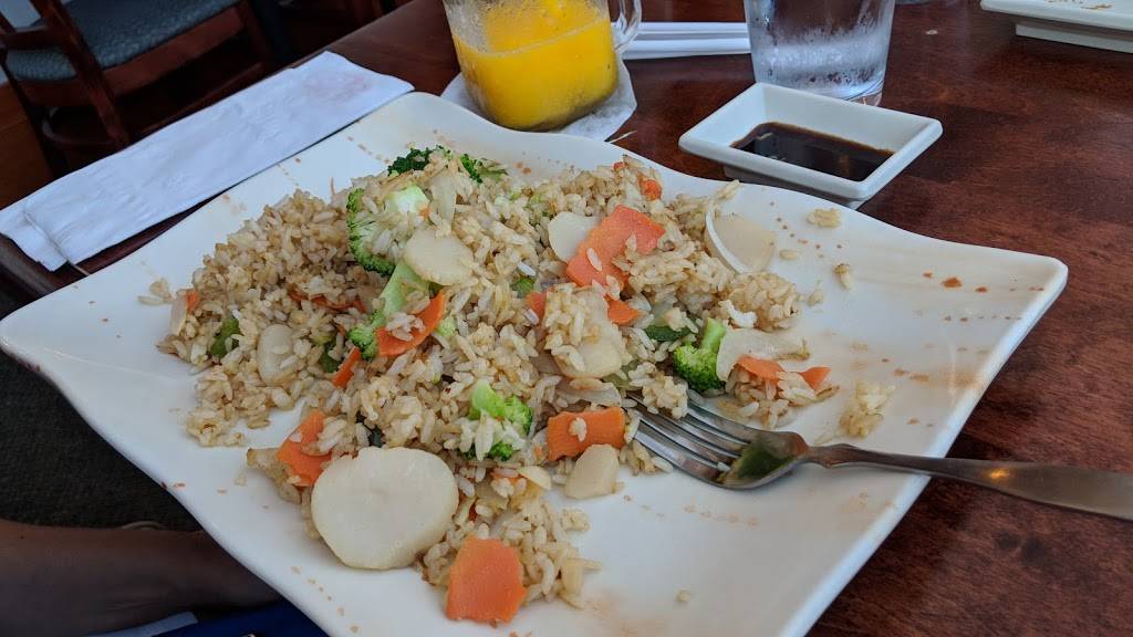 Tanpopo Ramen & Sushi Restaurant | restaurant | 5191 S 108th St, Hales Corners, WI 53130, USA | 4145252266 OR +1 414-525-2266