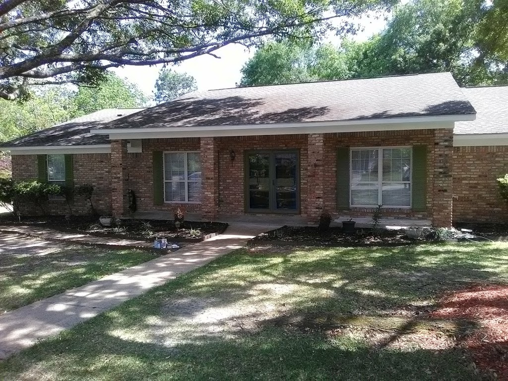 Heron Lakes Country Club | restaurant | 3851 Government Blvd, Mobile, AL 36693, USA | 2517066370 OR +1 251-706-6370