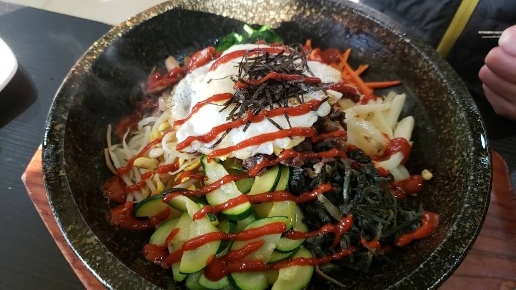 Jin Kook Korean Restaurant 진국이네 설렁탕 | restaurant | 33120 Pacific Hwy S #4, Federal Way, WA 98003, USA | 2535173700 OR +1 253-517-3700