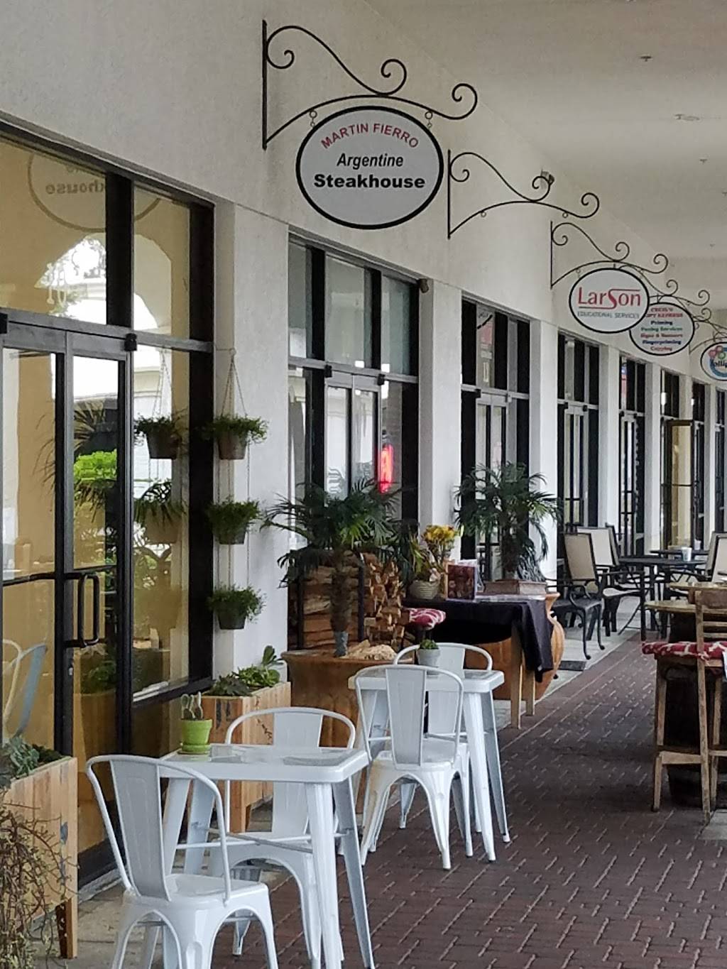 Martin Fierro Restaurant | restaurant | 13040 Livingston Rd #11, Naples, FL 34105, USA | 2393004777 OR +1 239-300-4777