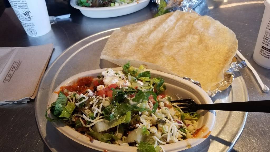 Chipotle Mexican Grill | restaurant | 777 Federal Hwy, Deerfield Beach, FL 33441, USA | 9542815643 OR +1 954-281-5643