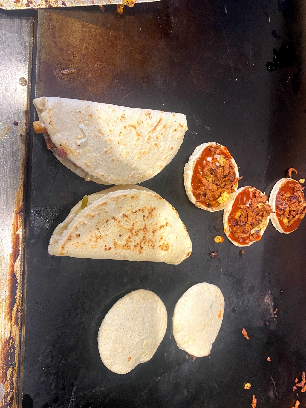 La Autentica De Guerrero | restaurant | 3051 N Central Ave, Chicago, IL 60634, USA | 7088314188 OR +1 708-831-4188