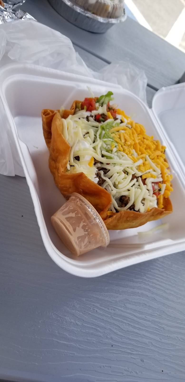 El Indio Mexican Restaurant 13th St | restaurant | 407 NW 13th St, Gainesville, FL 32601, USA | 3523775828 OR +1 352-377-5828