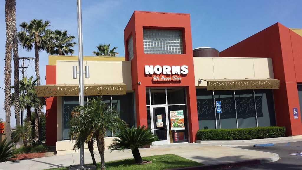 NORMS Restaurant | restaurant | 3889 Tyler St, Riverside, CA 92503, USA | 9513539562 OR +1 951-353-9562