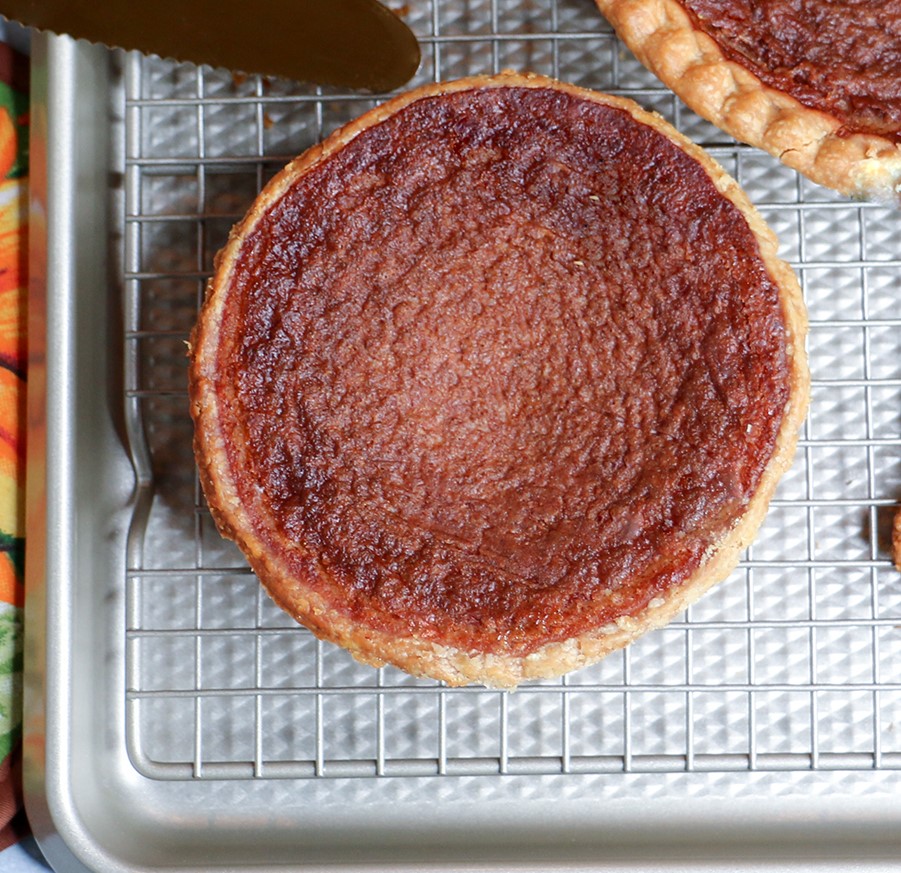 Baby Bean Pie | bakery | 2925 Adeline St, Oakland, CA 94608, USA | 8044951572 OR +1 804-495-1572