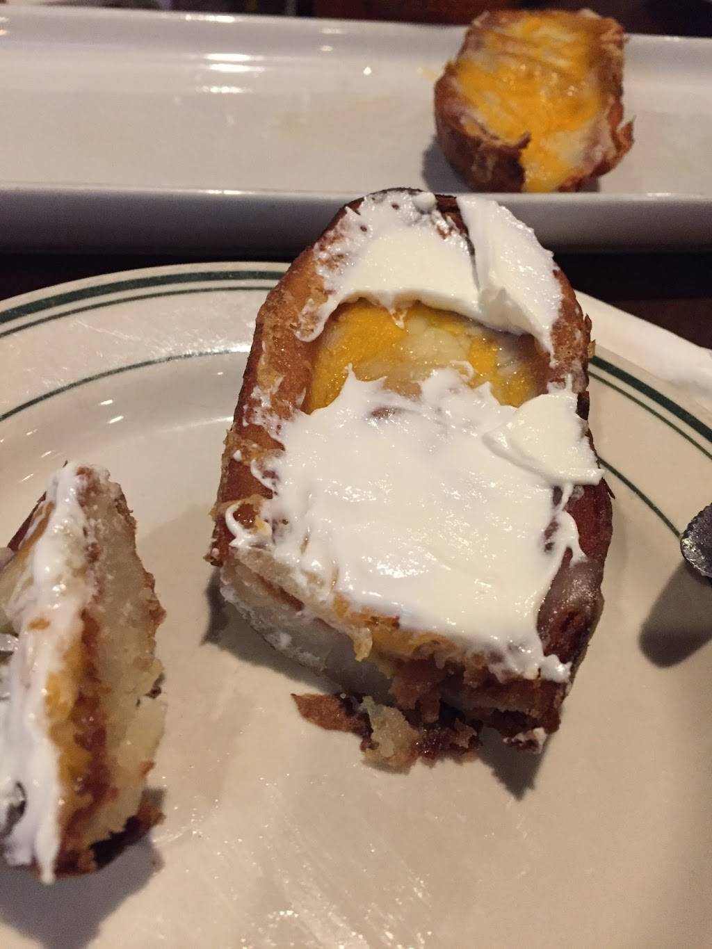 Barefoot Peddler | restaurant | 37 Glen Cove Rd, Greenvale, NY 11548, USA | 5166214840 OR +1 516-621-4840