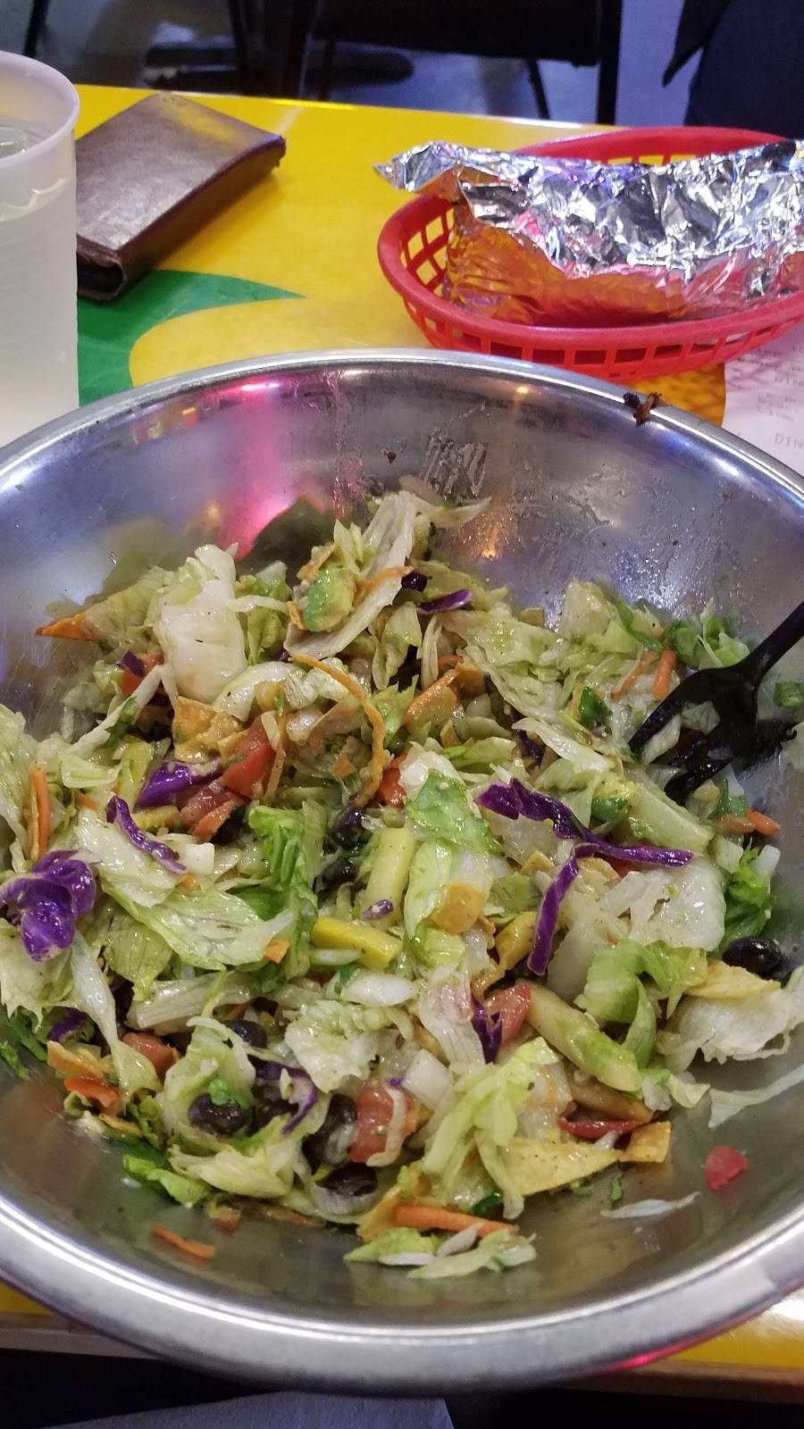 Fuzzys Taco Shop | restaurant | 1601 E Debbie Ln #1101, Mansfield, TX 76063, USA | 8174531682 OR +1 817-453-1682