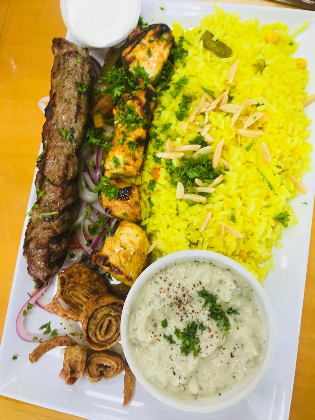 Four Brothers Eatery | restaurant | 1524 E Fowler Ave, Tampa, FL 33612, USA | 8135747302 OR +1 813-574-7302