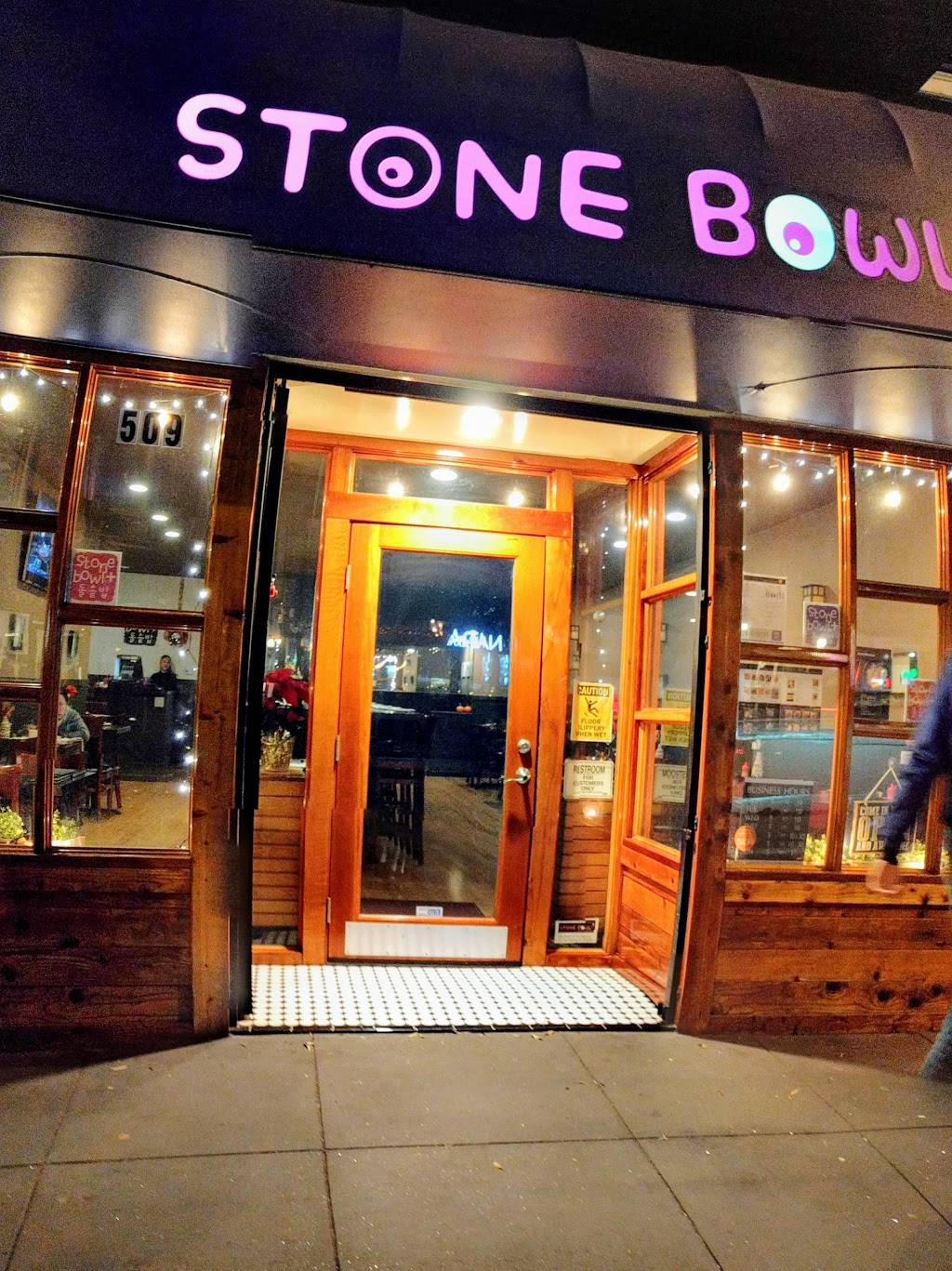 Stone Bowl Plus | restaurant | 509 Haight St, San Francisco, CA 94117, USA | 4158345025 OR +1 415-834-5025