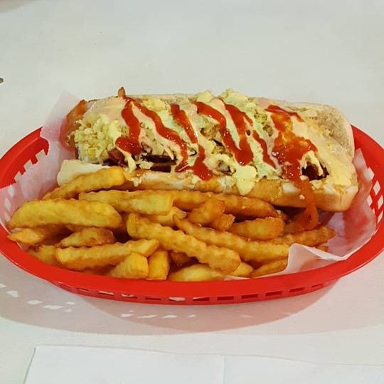 Estes Mucho Perro | restaurant | 8120 Pines Blvd, Pembroke Pines, FL 33024, USA | 9544386531 OR +1 954-438-6531