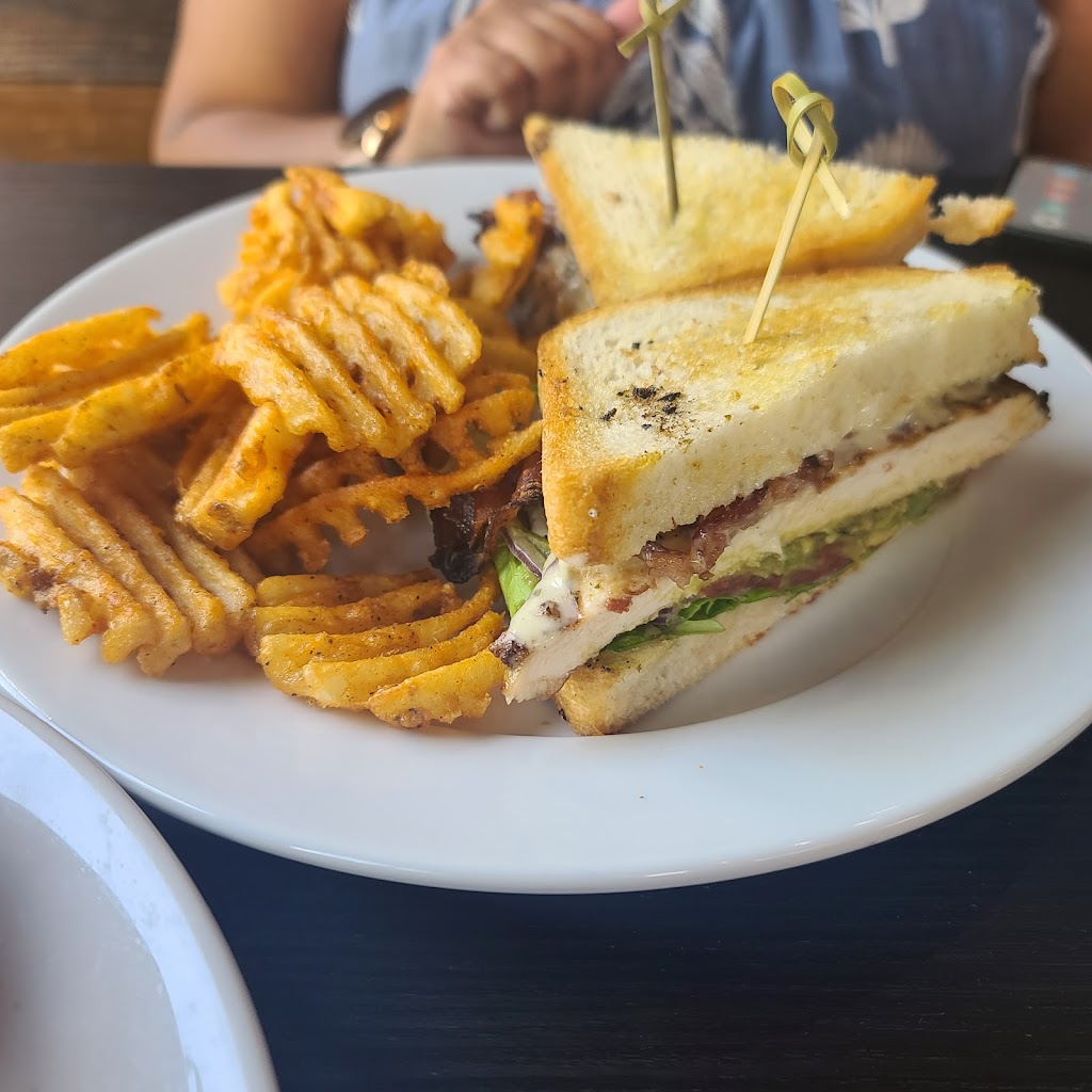 Stonewater Grill | restaurant | 4422 Land O Lakes Blvd, Land O Lakes, FL 34639, USA | 8139967777 OR +1 813-996-7777