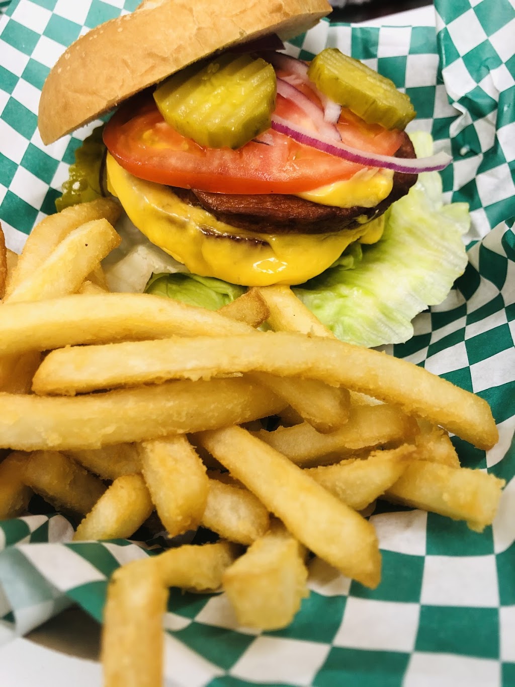 Flat Dog Diner | restaurant | 3300 Aviation Blvd, Vero Beach, FL 32960, USA | 7725775244 OR +1 772-577-5244