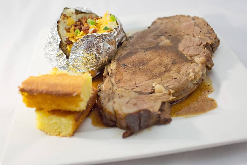 Hilltop Restaurant & Bar | restaurant | 4206 Lake Ave, Lockport, NY 14094, USA | 7164337060 OR +1 716-433-7060