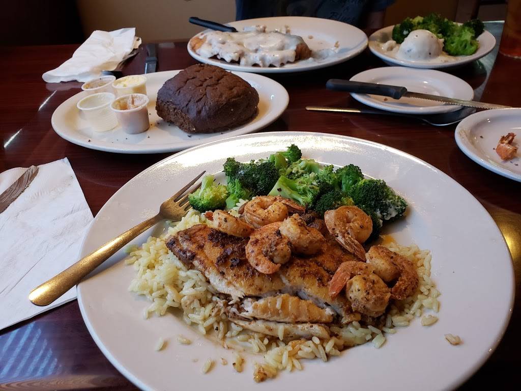 Pickles: Americas Grill | restaurant | 2713 N Service Rd, Moore, OK 73160, USA | 4057900009 OR +1 405-790-0009