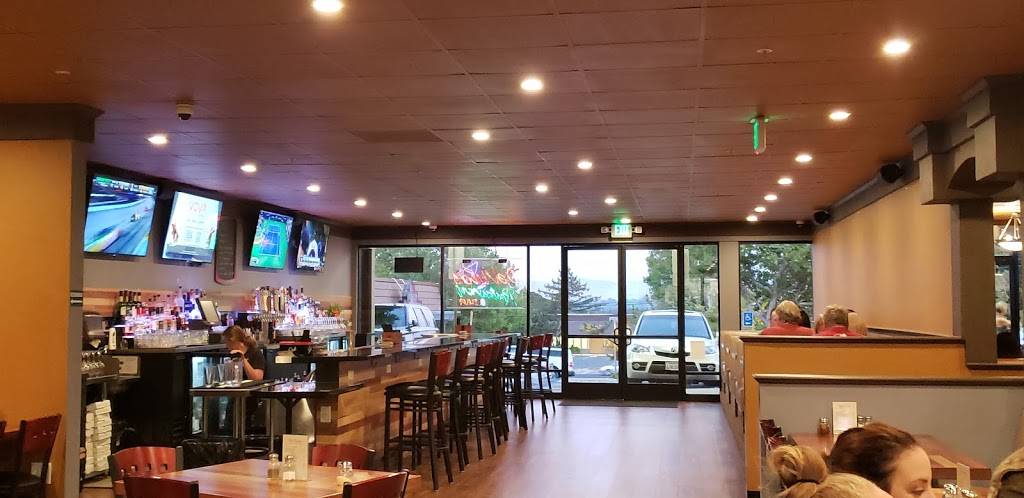 DeVinos Pizza & Pasta | restaurant | 1850, 2221 Morello Ave, Pleasant Hill, CA 94523, USA | 9256896666 OR +1 925-689-6666