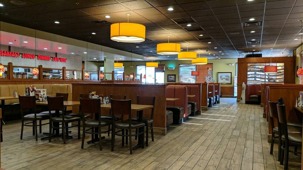 Dennys | restaurant | 6285 Pats Ranch Road Suite A, Mira Loma, CA 91752, USA | 9513718383 OR +1 951-371-8383