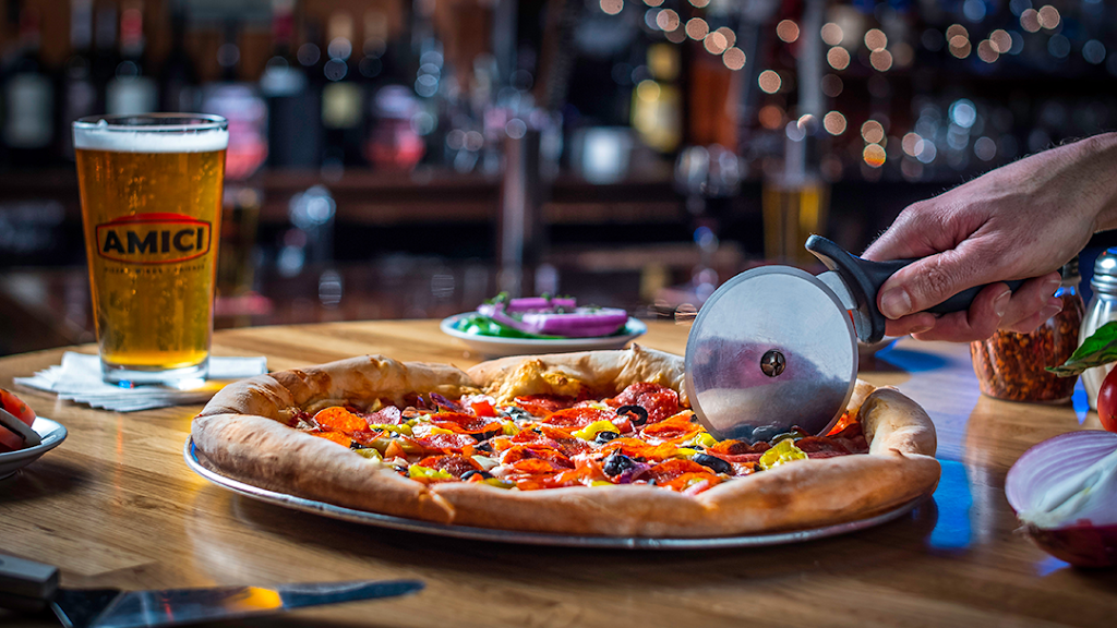 Amici Conyers | restaurant | 1805 Parker Rd SE, Conyers, GA 30094, USA | 6788902005 OR +1 678-890-2005