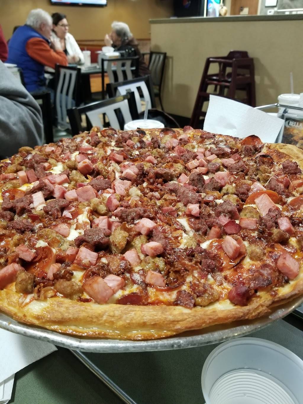 Bella Pizza | restaurant | 3330 South Park Ave, Buffalo, NY 14218, USA | 7168226242 OR +1 716-822-6242