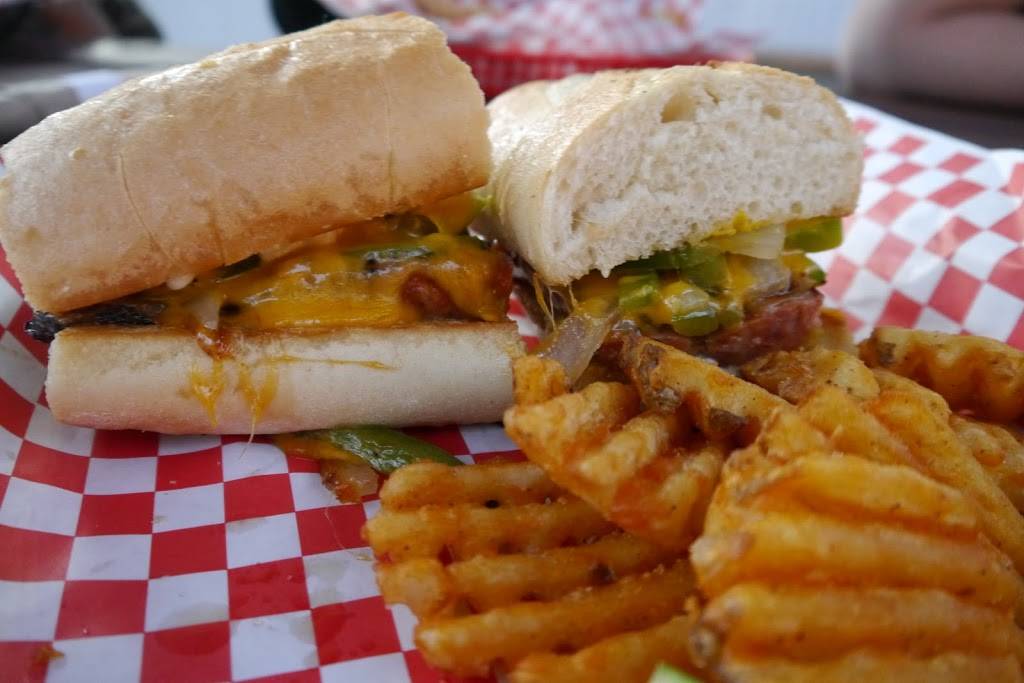 Woodys | restaurant | 4993 5th St, Mariposa, CA 95338, USA | 2099667427 OR +1 209-966-7427