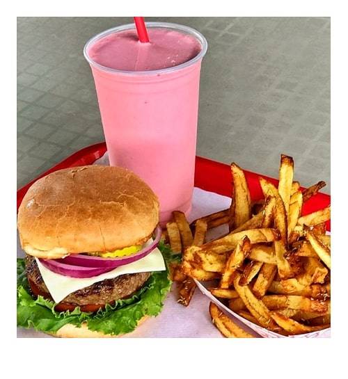 Wild Willys Burgers | restaurant | 46 Arsenal St, Watertown, MA 02472, USA | 6179269700 OR +1 617-926-9700