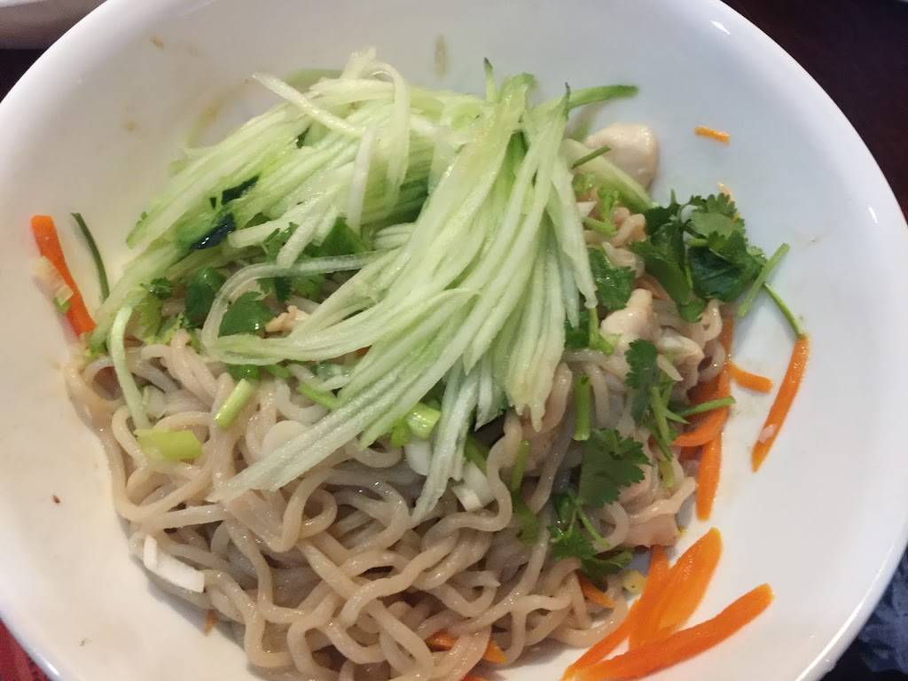 Noodles | restaurant | 827 Center St, Grayslake, IL 60030, USA | 8477528669 OR +1 847-752-8669