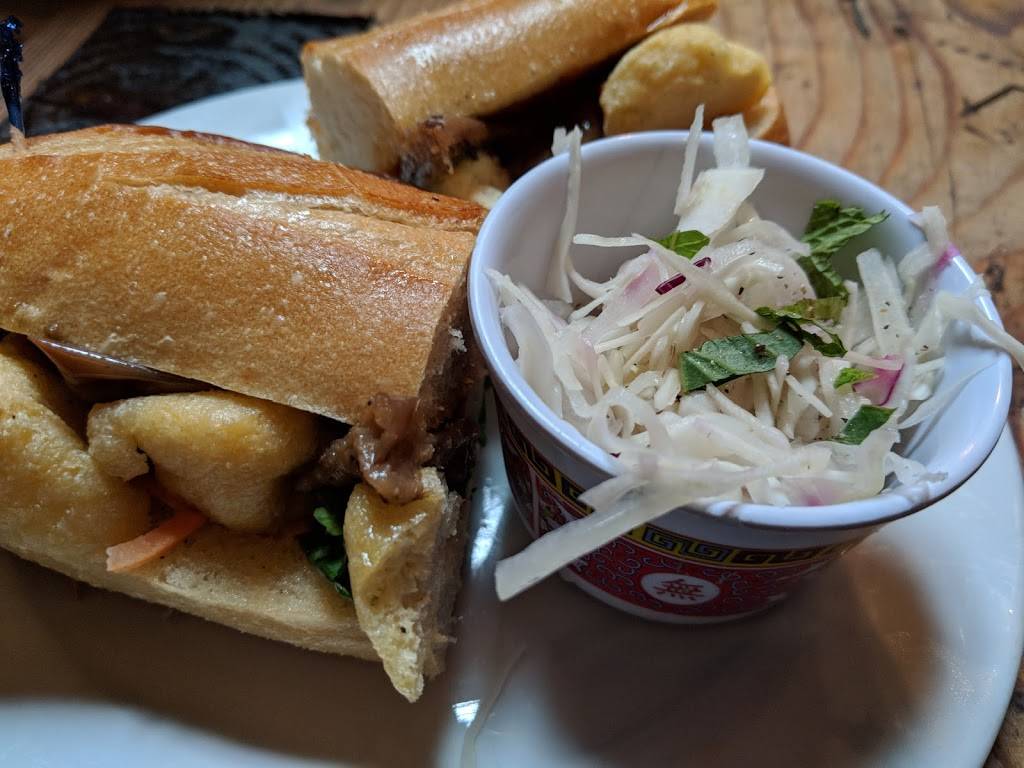 Bia | restaurant | 67 S 6th St, Brooklyn, NY 11211, USA | 7183880908 OR +1 718-388-0908