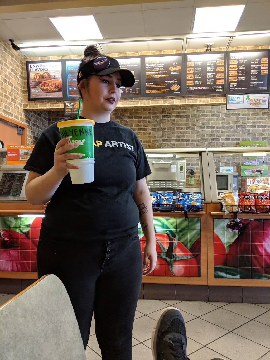 Subway | restaurant | 4712 Manzanita Ave, Carmichael, CA 95608, USA | 9164877701 OR +1 916-487-7701