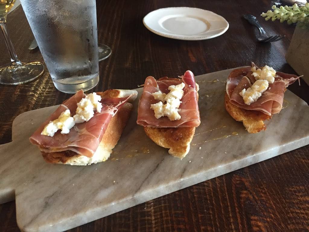 ML Edwards & Co | cafe | 103 N Kaufman St, Mt Vernon, TX 75457, USA | 9032702516 OR +1 903-270-2516