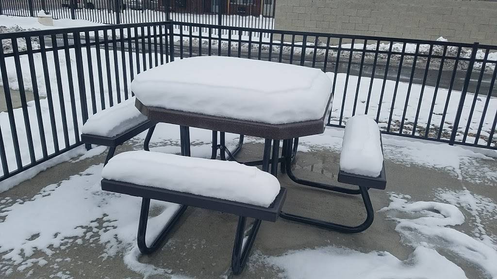 Tim Hortons | restaurant | 7285 Greenfield Rd, Detroit, MI 48228, USA | 3133952191 OR +1 313-395-2191