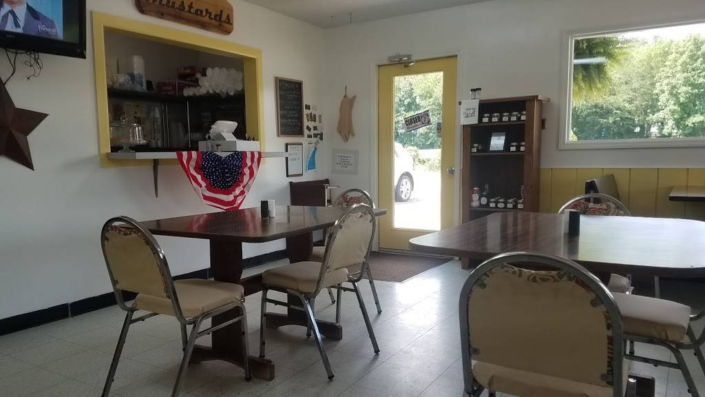 Mustards Last Stand | restaurant | 189 Catawba River Rd, Old Fort, NC 28762, USA | 8286684737 OR +1 828-668-4737