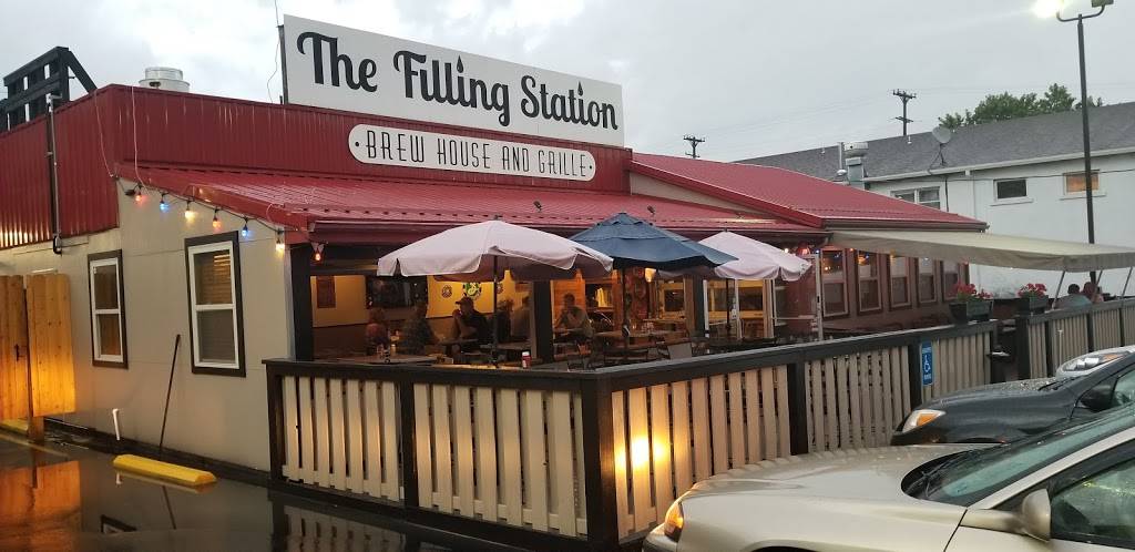 The Filling Station | restaurant | 120 W Main St #2002, Mt Pleasant, PA 15666, USA | 7245427772 OR +1 724-542-7772