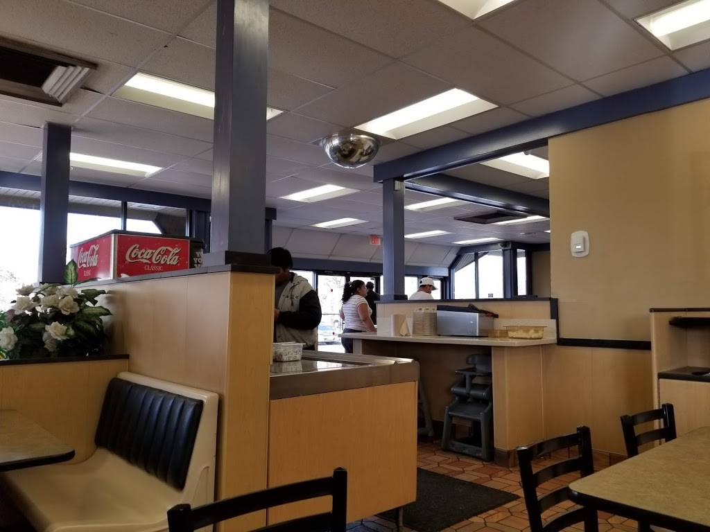 Burger King | restaurant | 3933 Bladensburg Rd, Brentwood, MD 20722, USA | 3017796022 OR +1 301-779-6022