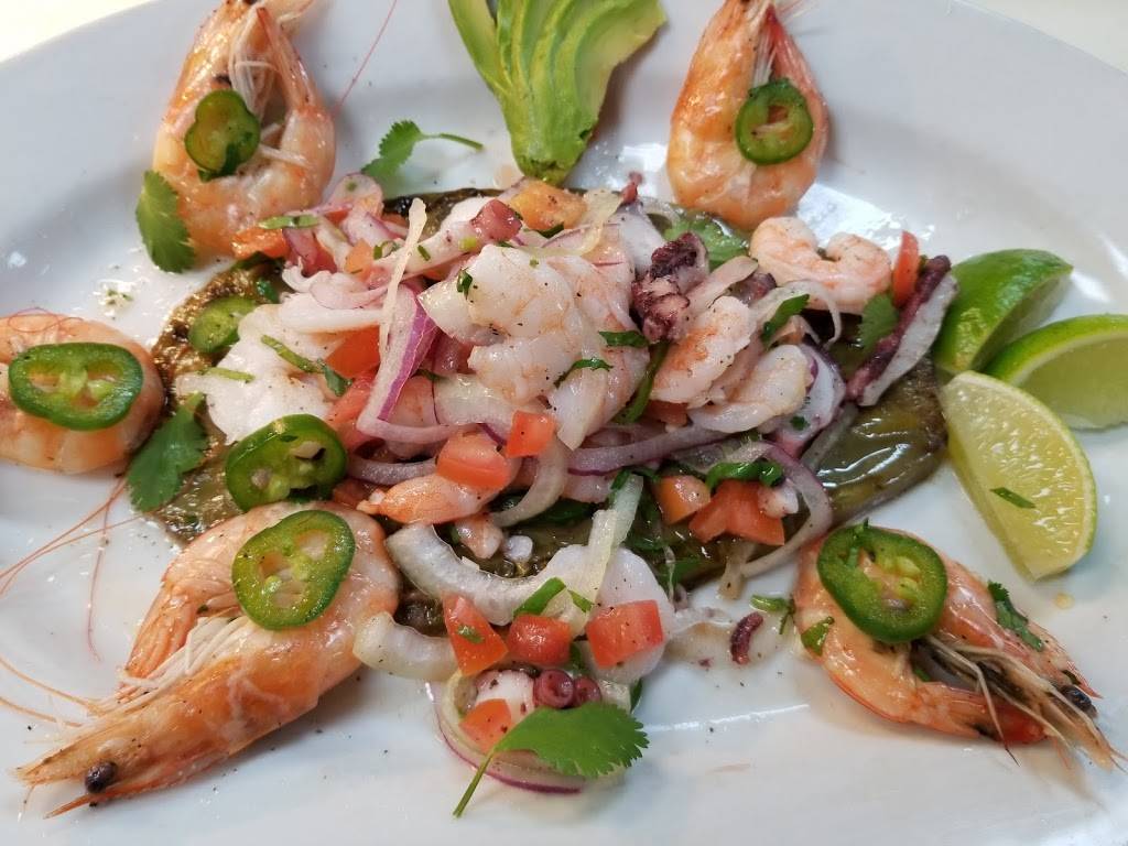 Hacienda De Los Perez Mexican Grill | restaurant | 50 Industrial Dr #104, Gilberts, IL 60136, USA | 8478444191 OR +1 847-844-4191