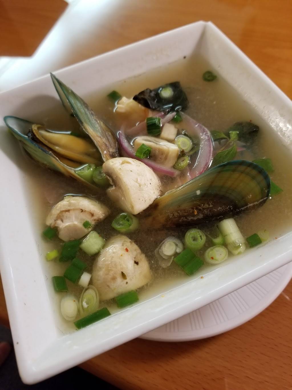 NapaThai Cuisine | restaurant | 24 N Main St, Lexington, VA 24450, USA | 5404618133 OR +1 540-461-8133