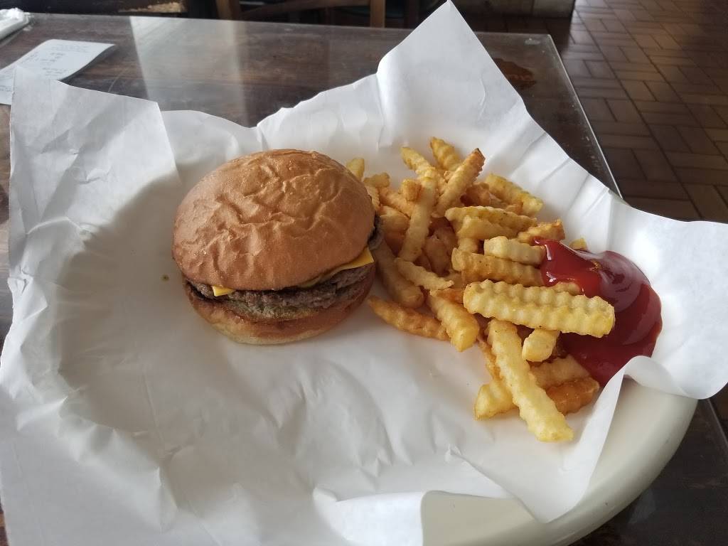 Burger House | restaurant | 395 W Main St, League City, TX 77573, USA | 2813168894 OR +1 281-316-8894