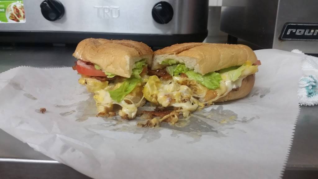 Pauline Bridgemans Barbecue | restaurant | 2535 E 5th St, Lumberton, NC 28358, USA | 9107385485 OR +1 910-738-5485