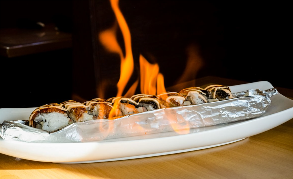 Sura Korean & Sushi | restaurant | 200 S Main St Suite E, Nolanville, TX 76559, USA | 2546547524 OR +1 254-654-7524