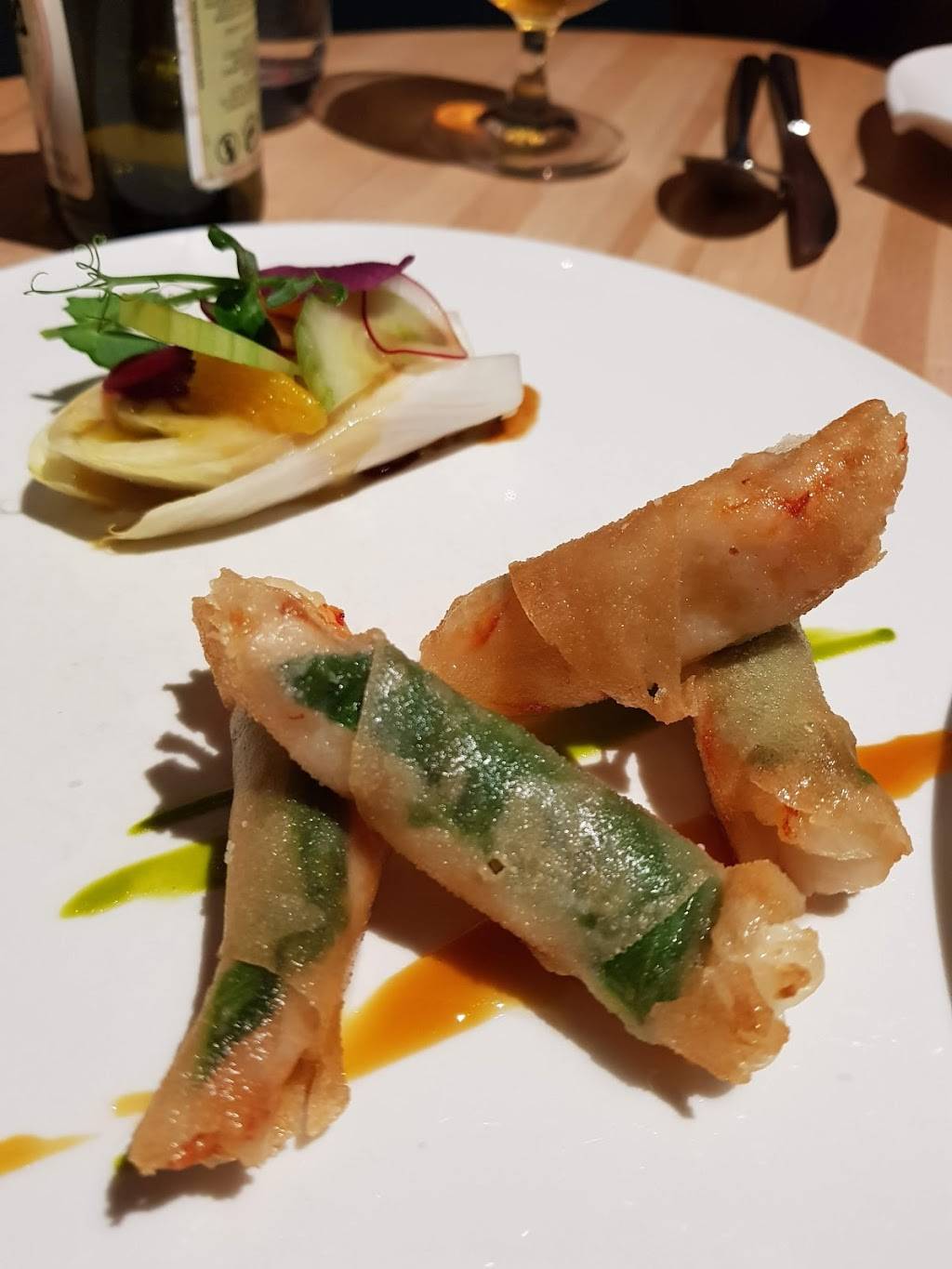 Chez Sophie | restaurant | 1974 Rue Notre-Dame Ouest, Montréal, QC H3J 1M8, Canada | 4383802365 OR +1 438-380-2365