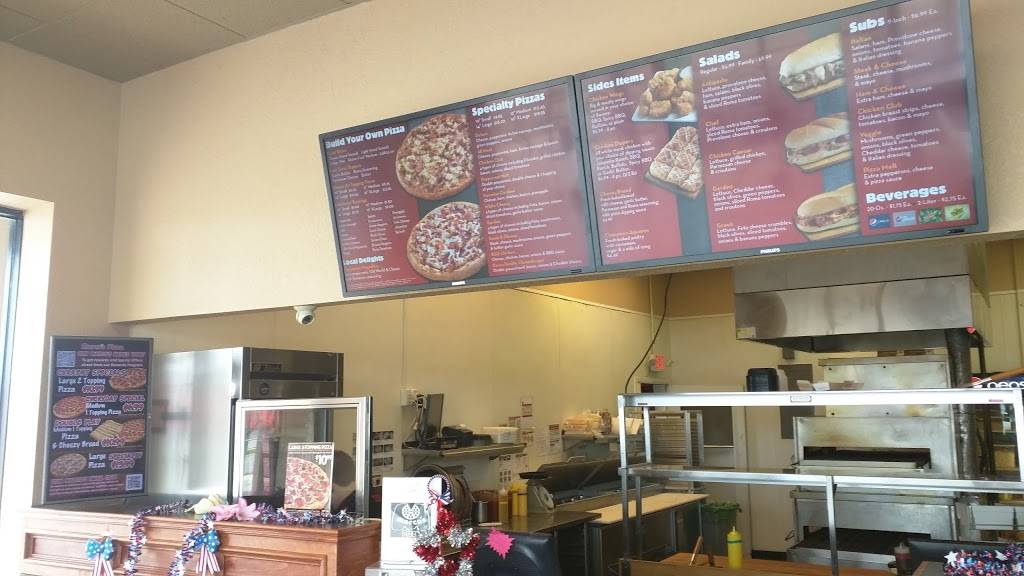 Marcos Pizza | meal delivery | 1045 N Main St, Bowling Green, OH 43402, USA | 4193530044 OR +1 419-353-0044