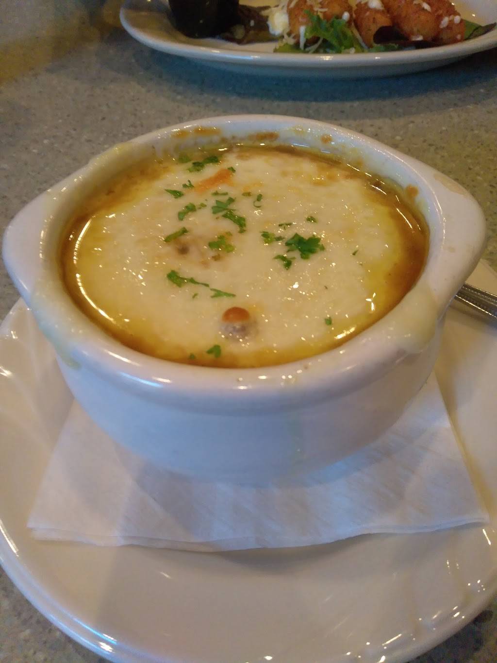 THE GRILLE AT CITY CENTRE | restaurant | 700 E Adams St, Springfield, IL 62701, USA | 2173315199 OR +1 217-331-5199