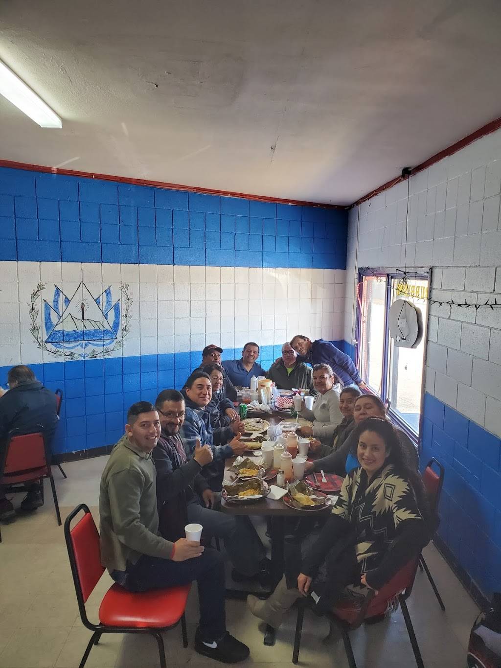 Pupuseria Y Restaurante Zulay | restaurant | 8901 Dyer St, El Paso, TX 79904, USA | 9158034770 OR +1 915-803-4770