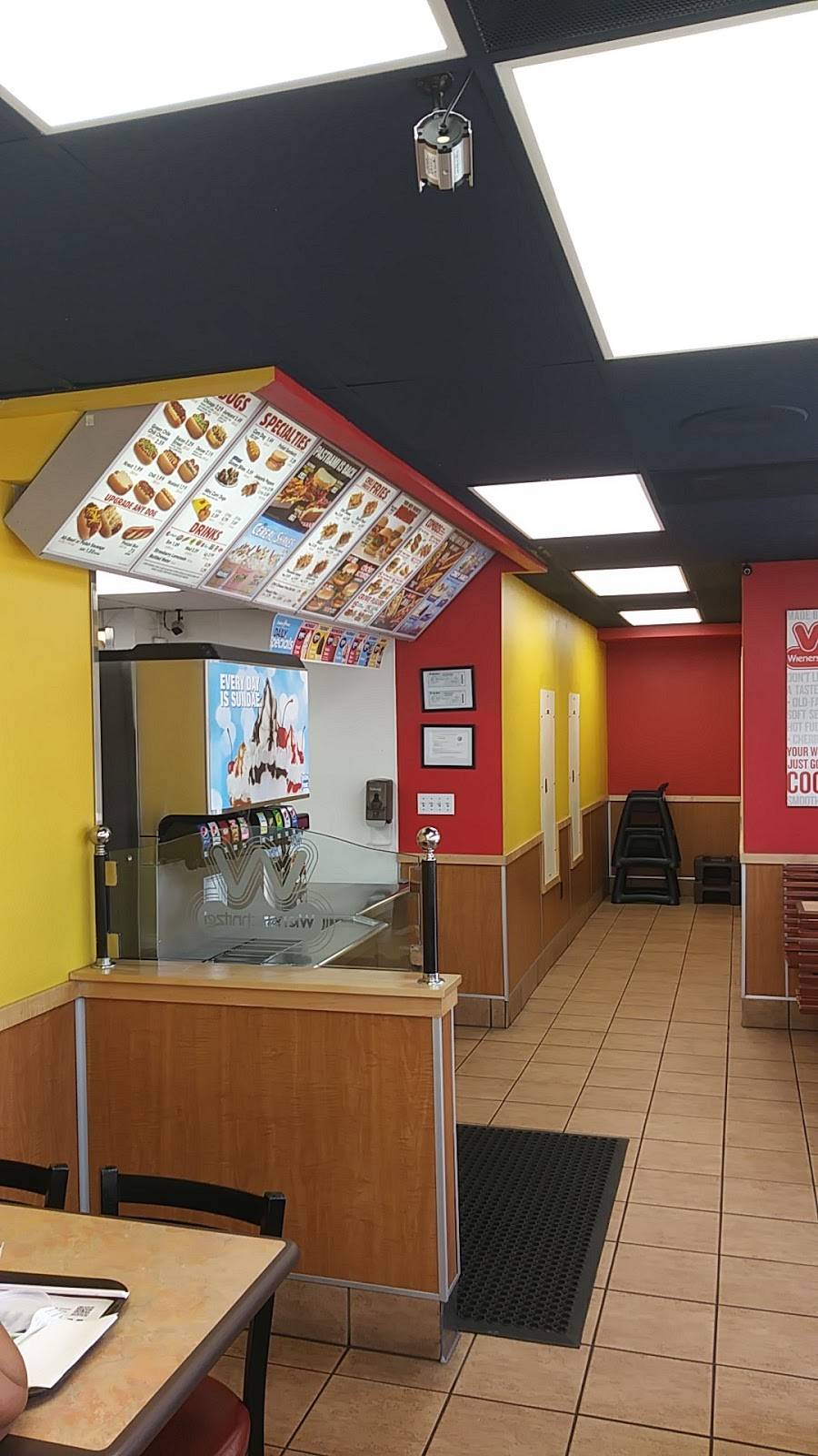 Wienerschnitzel | restaurant | 509 W Rte 66, Glendora, CA 91740, USA | 6263359124 OR +1 626-335-9124